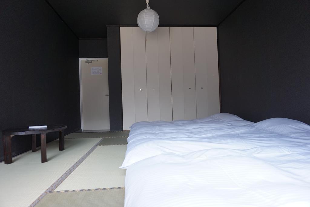 Uni Hostel Ōsaka Exterior foto