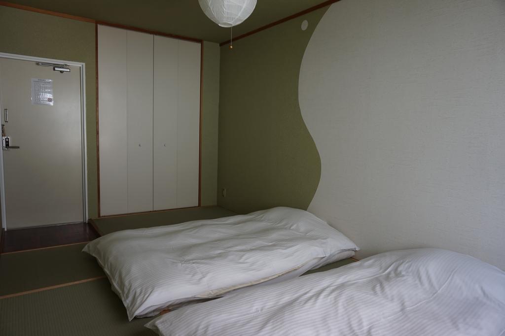 Uni Hostel Ōsaka Exterior foto