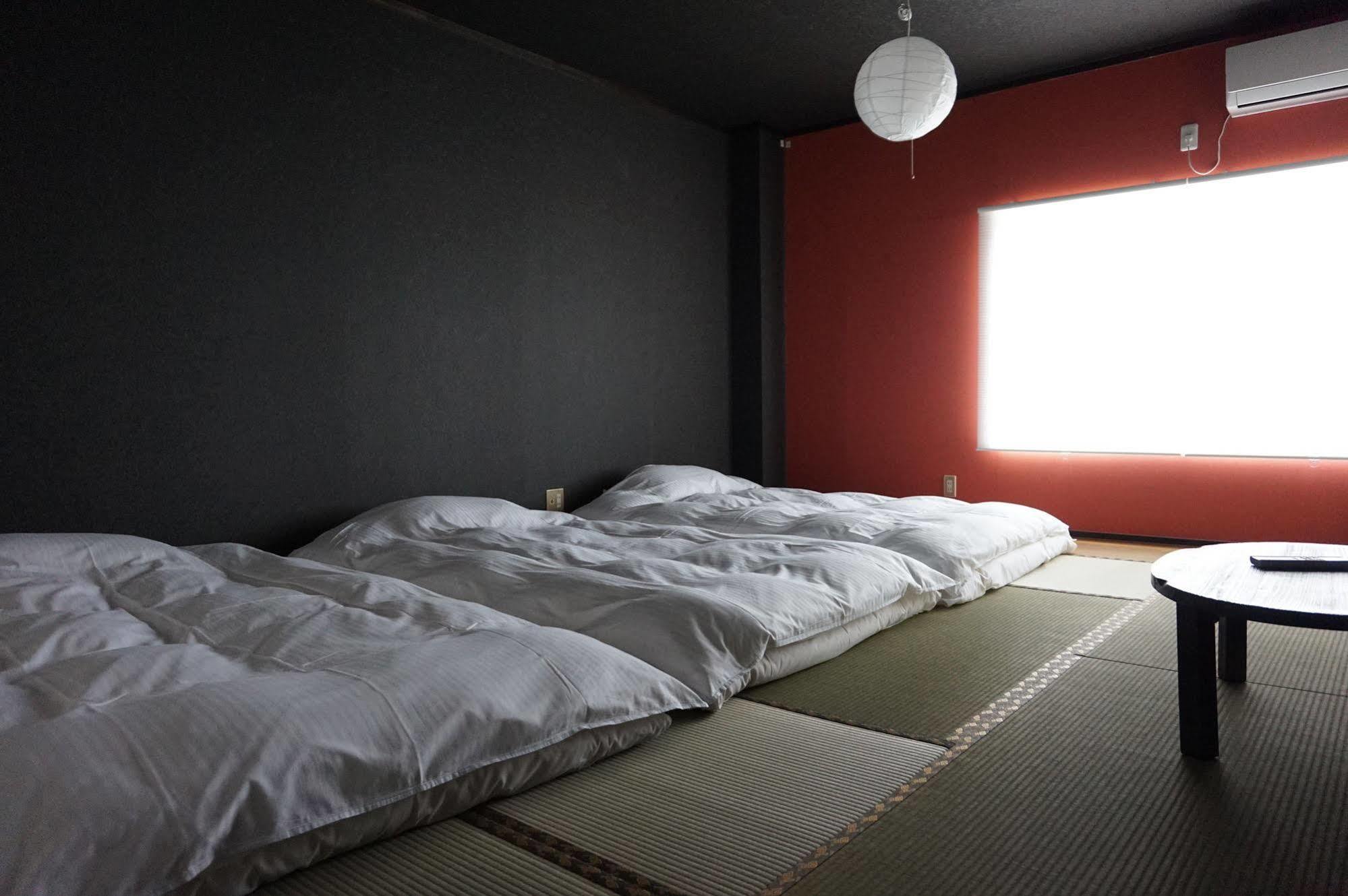 Uni Hostel Ōsaka Exterior foto